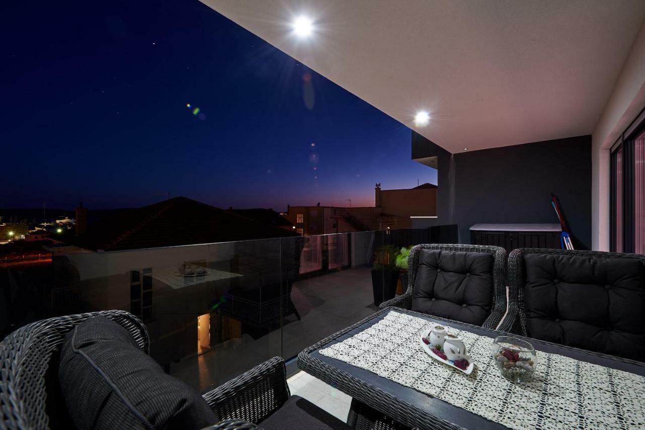 Golubica Apartment โตรกีร์ ภายนอก รูปภาพ