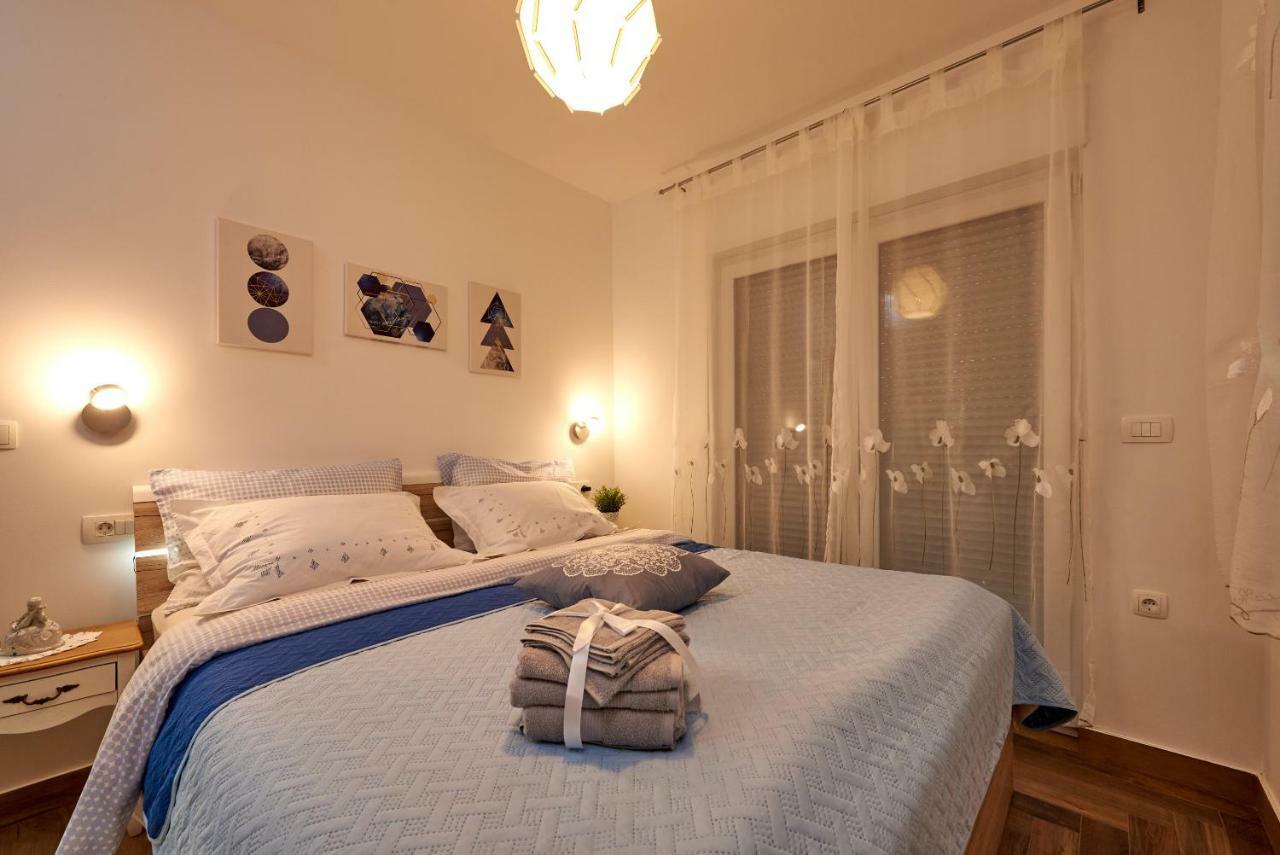 Golubica Apartment โตรกีร์ ภายนอก รูปภาพ